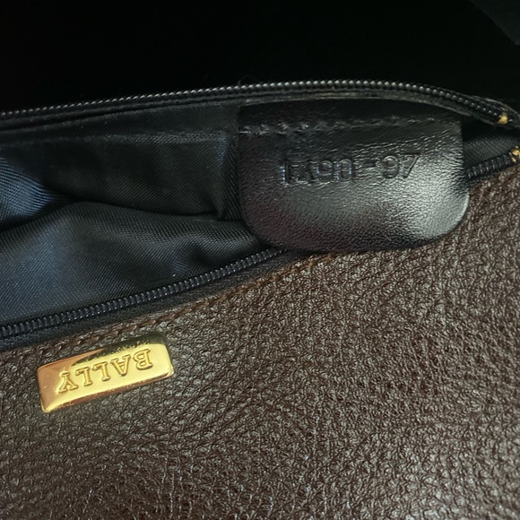 Authentic Bally Brown and Burgendy leather Hand / Crossbody Bag - Picture 10 of 13